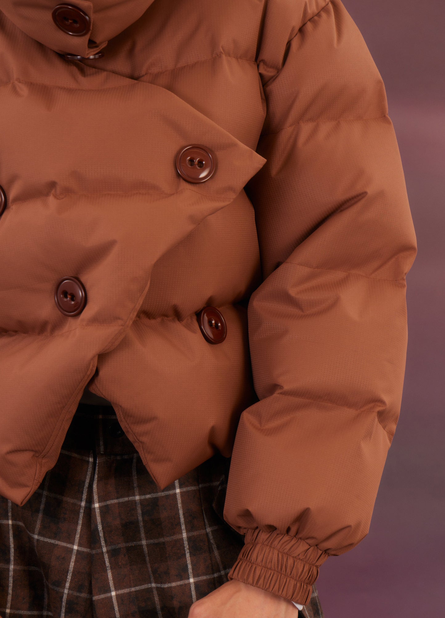 Cropped Oval Down Jacket