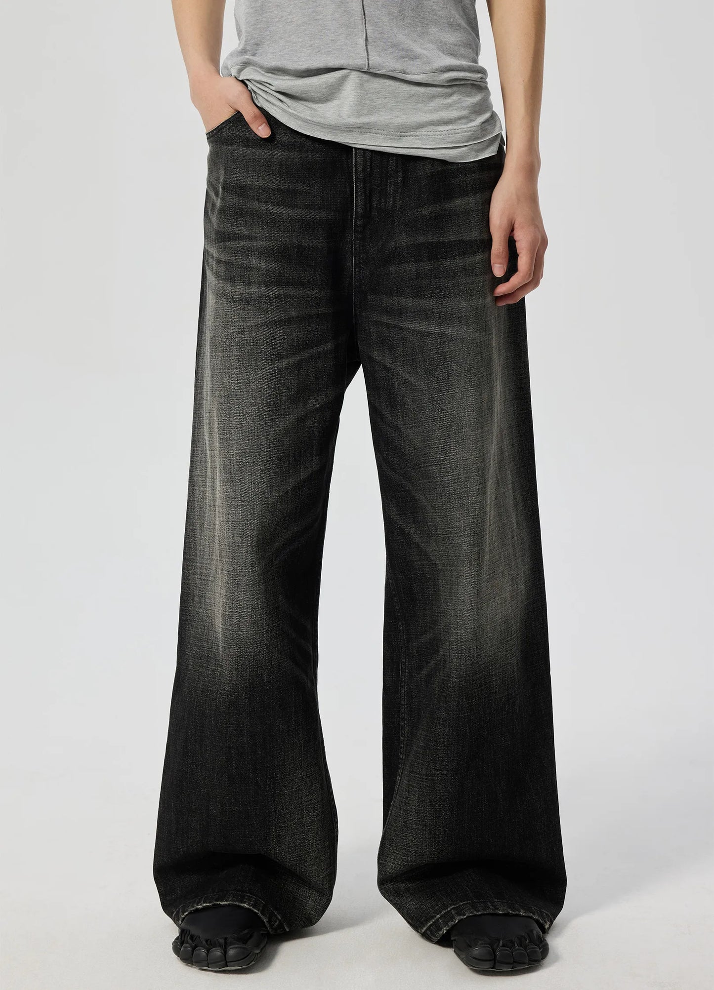 Jet Wash Wide Denim
