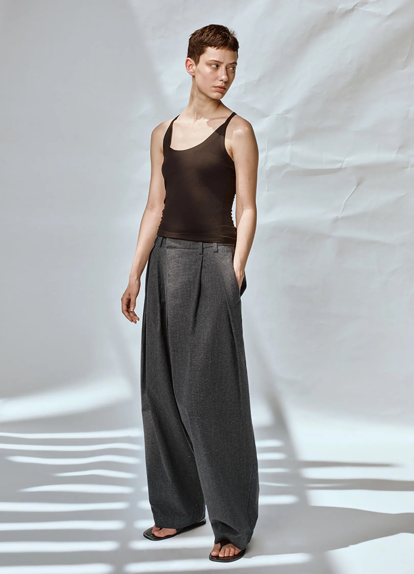 Linen Pleated Trousers
