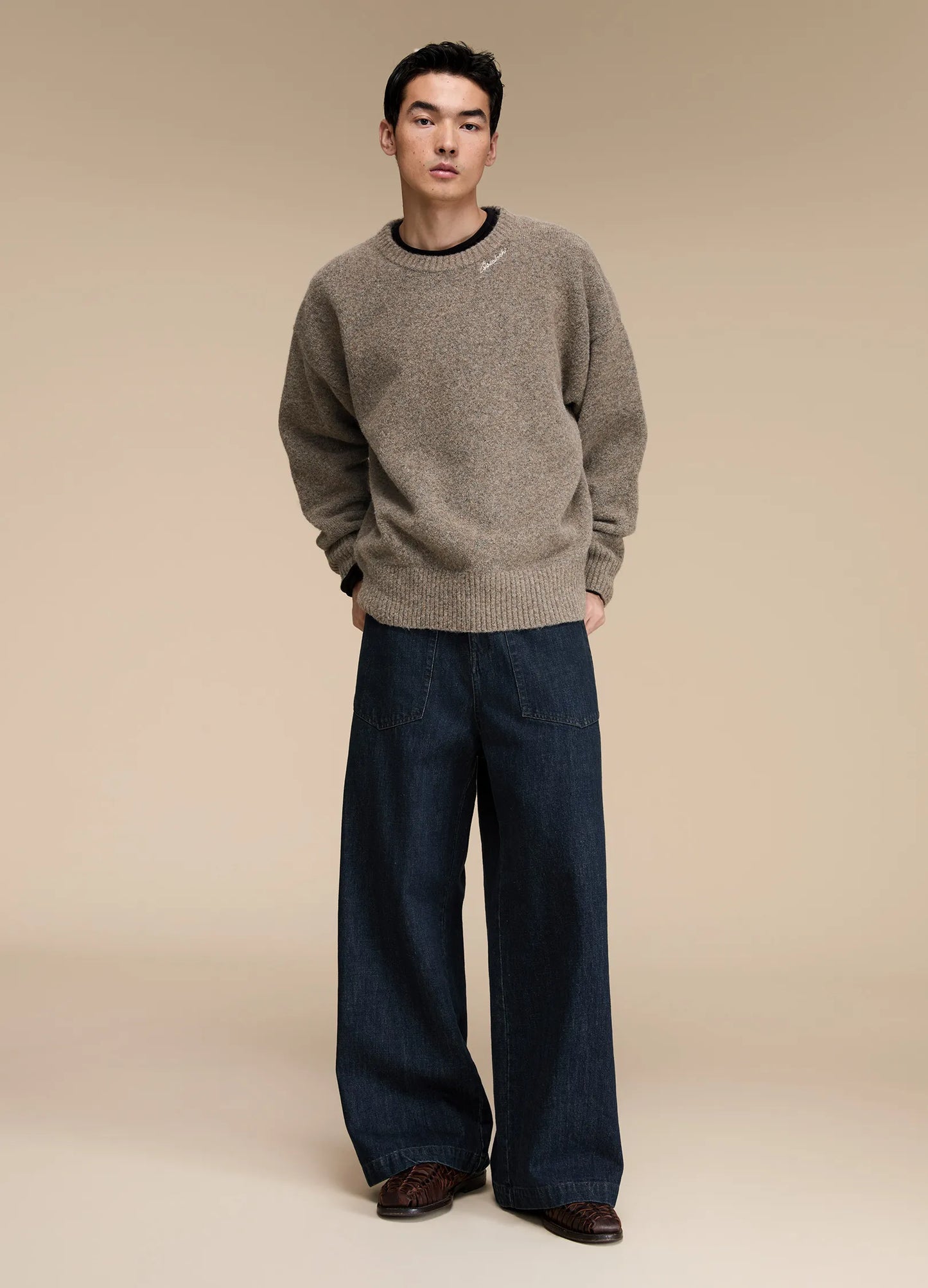 Logo Sweater