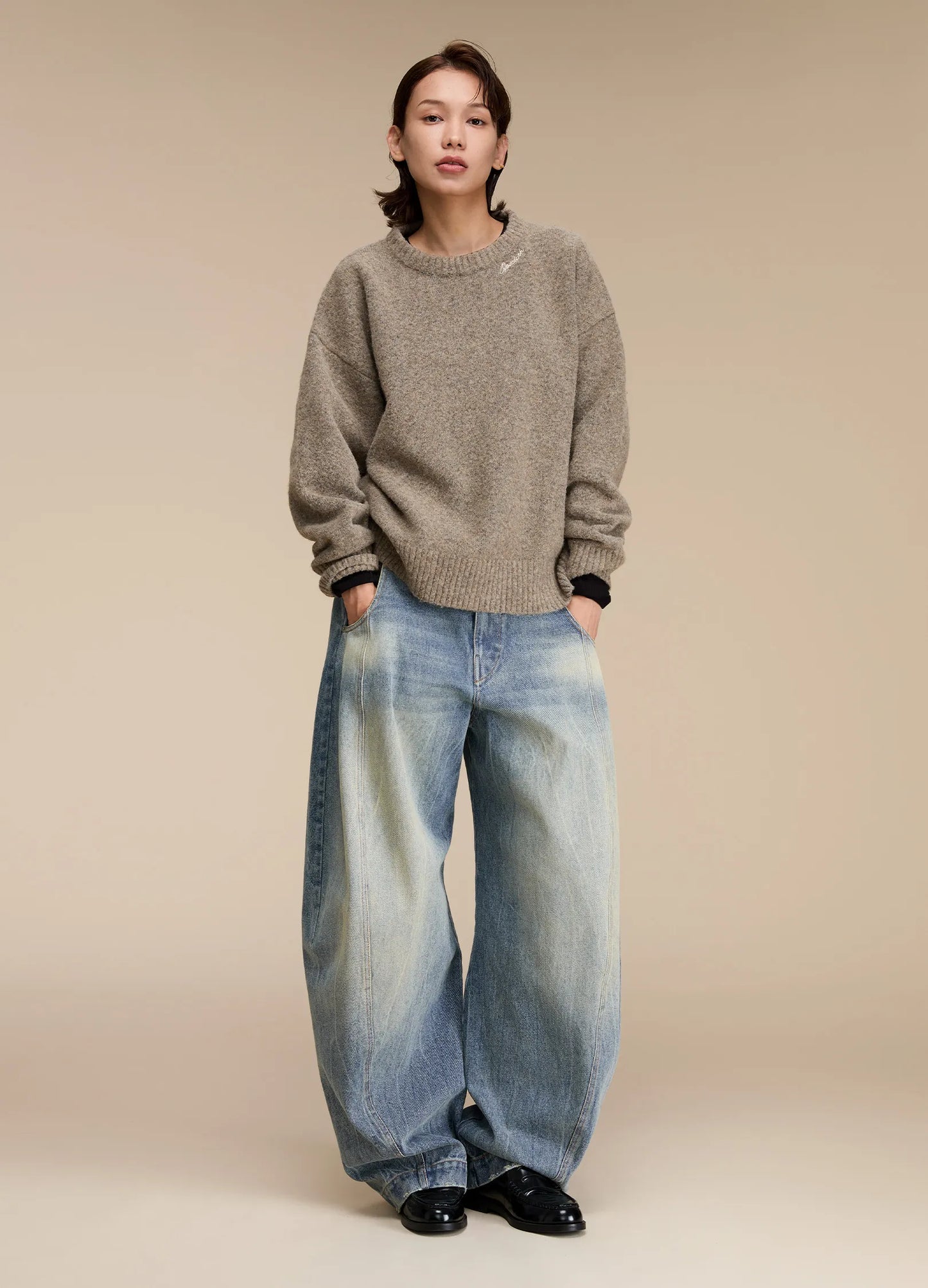 Logo Sweater