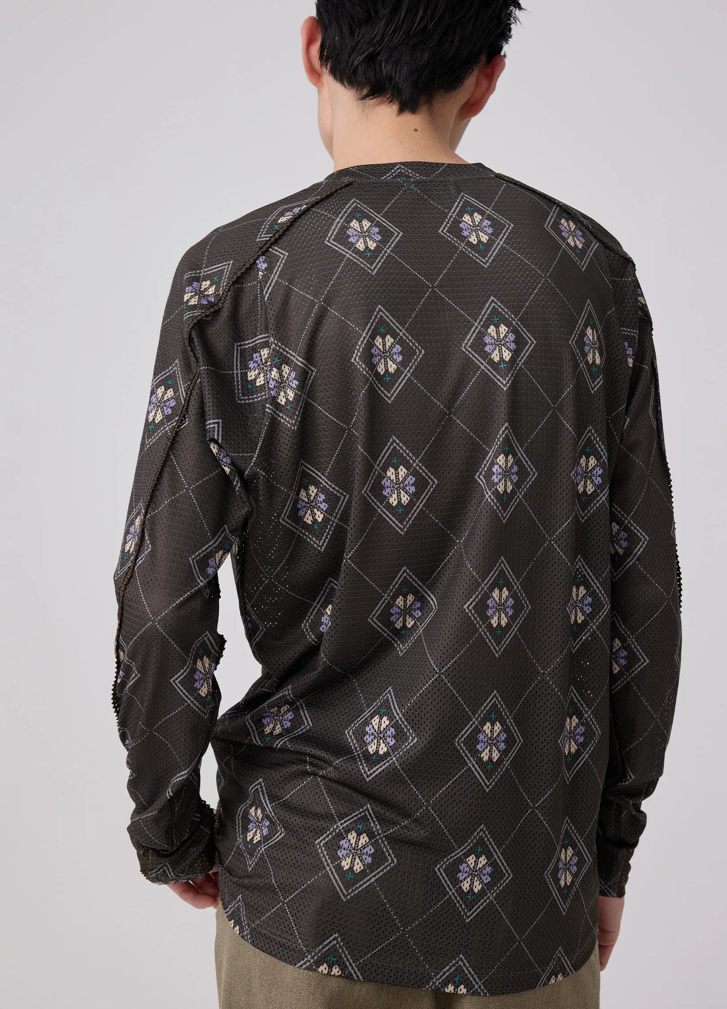 Mesh Graphic Longsleeve