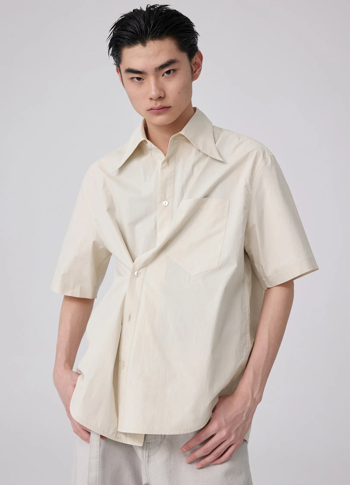 Pointed Collar SS Shirt