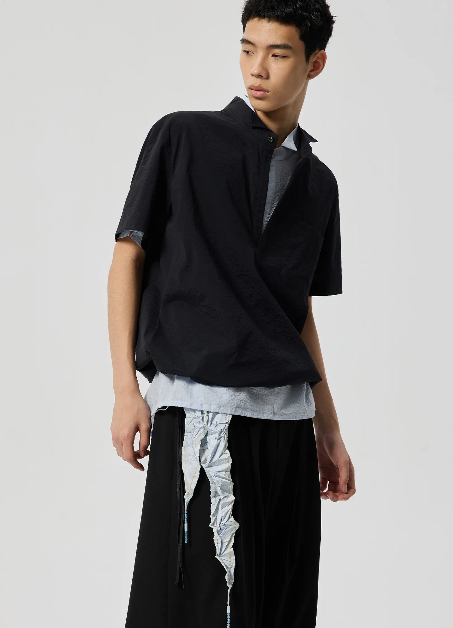 Pointed Ruffle Scarf