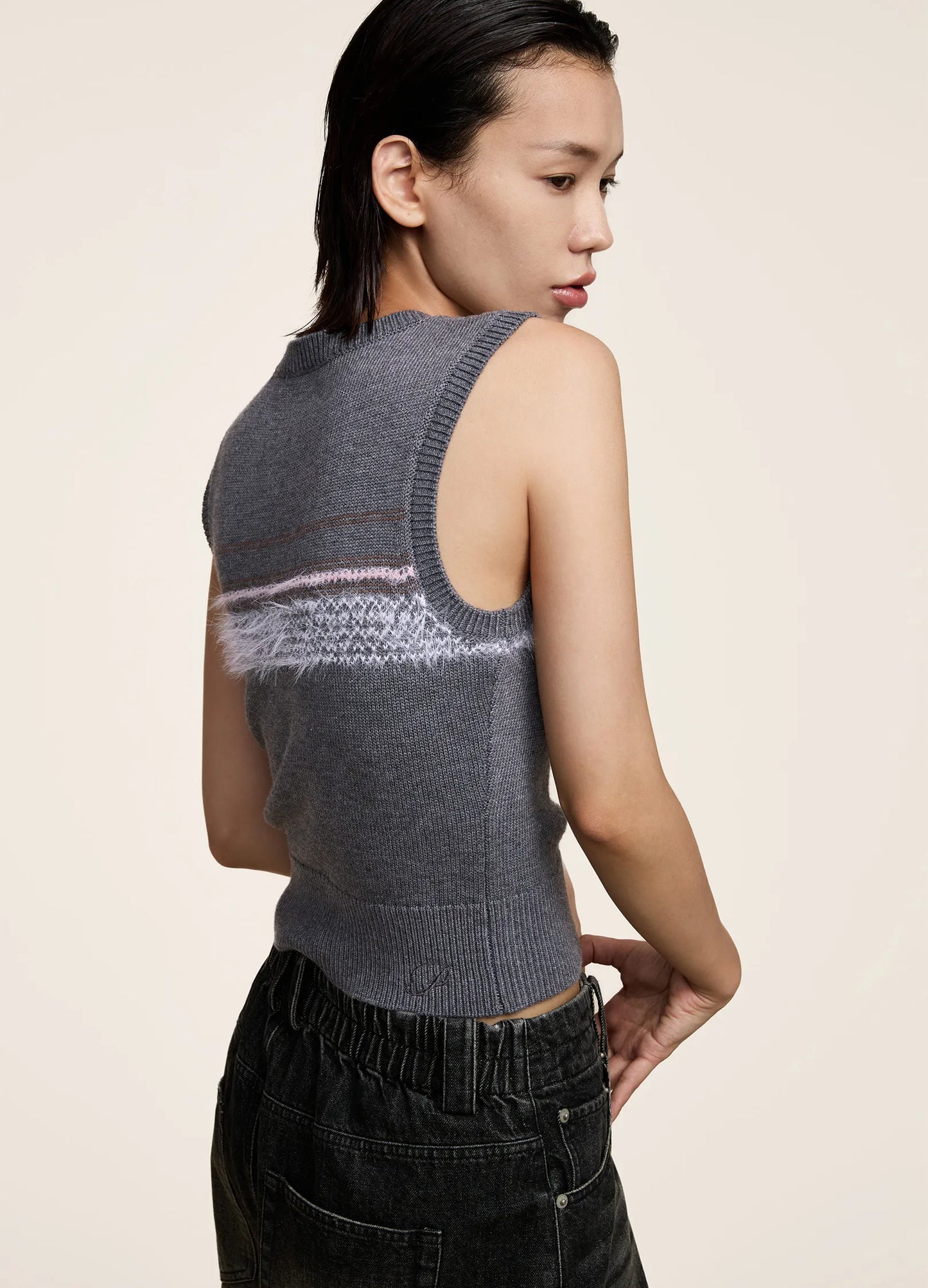 Ribbed Cut Vest