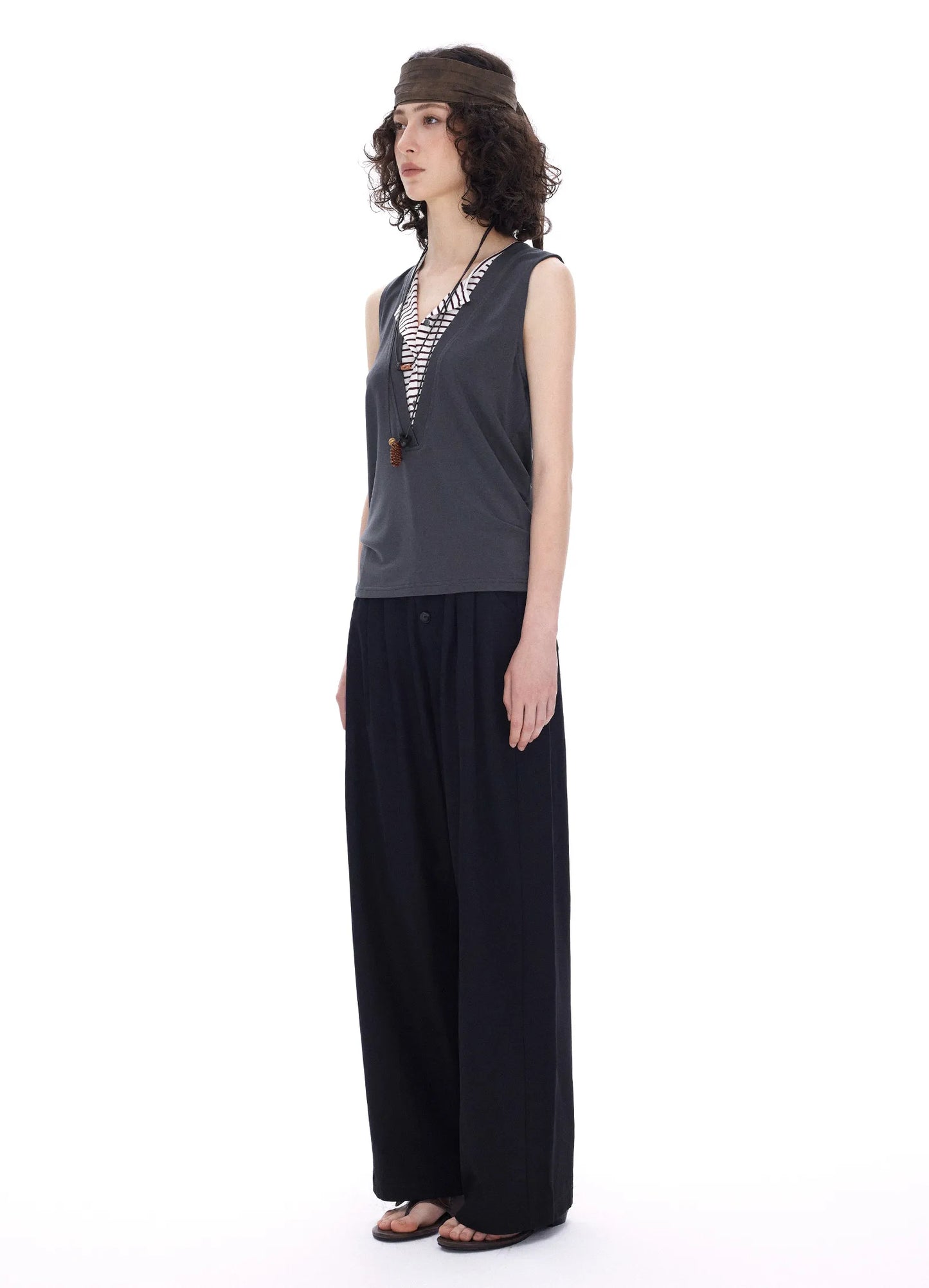 Slim V Top