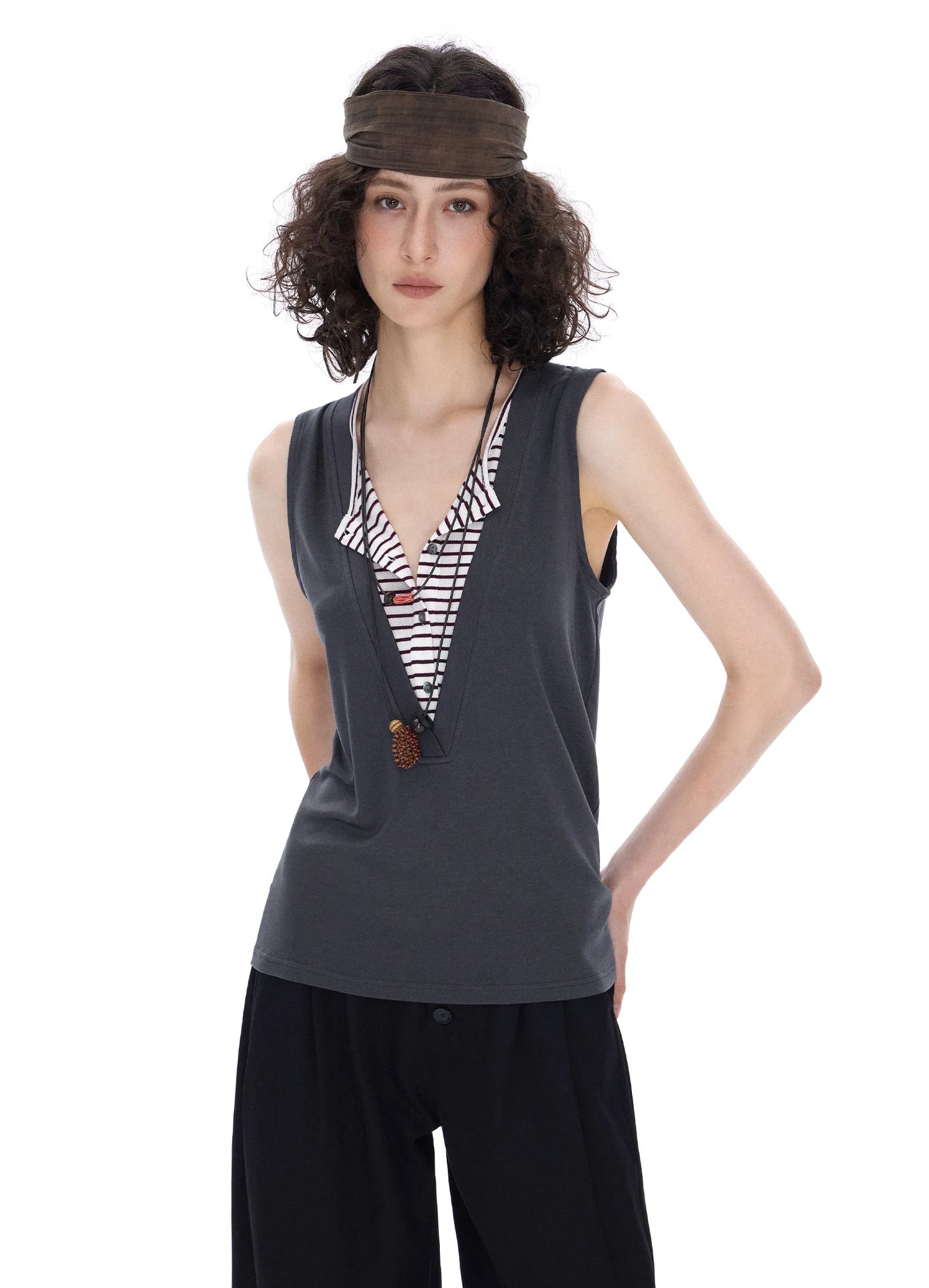 Slim V Top