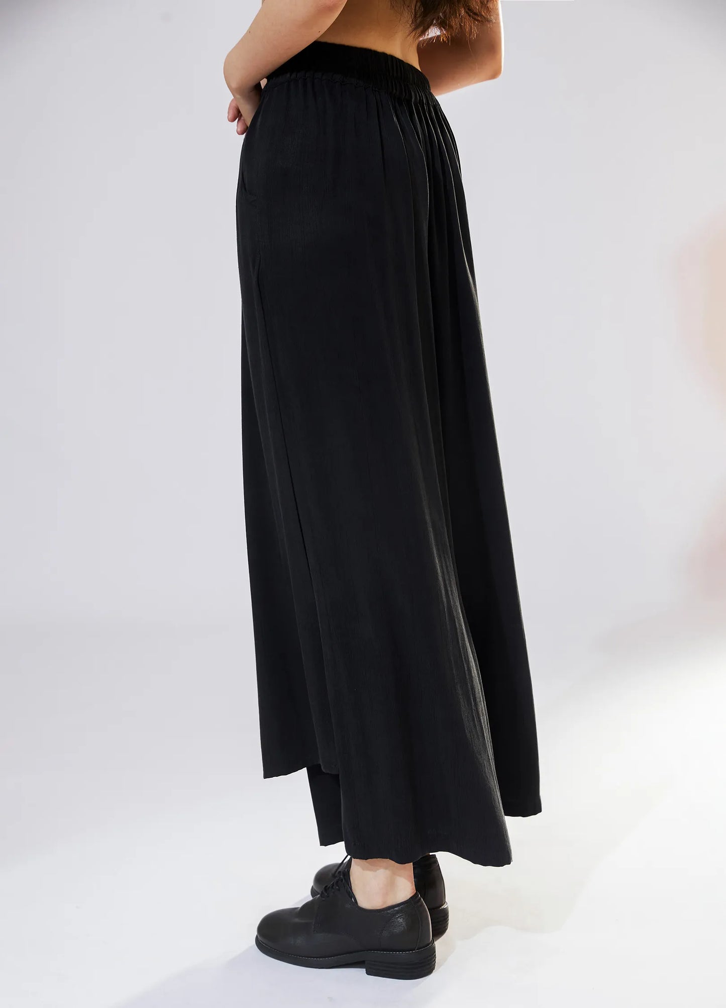 Textured Loose Trousers