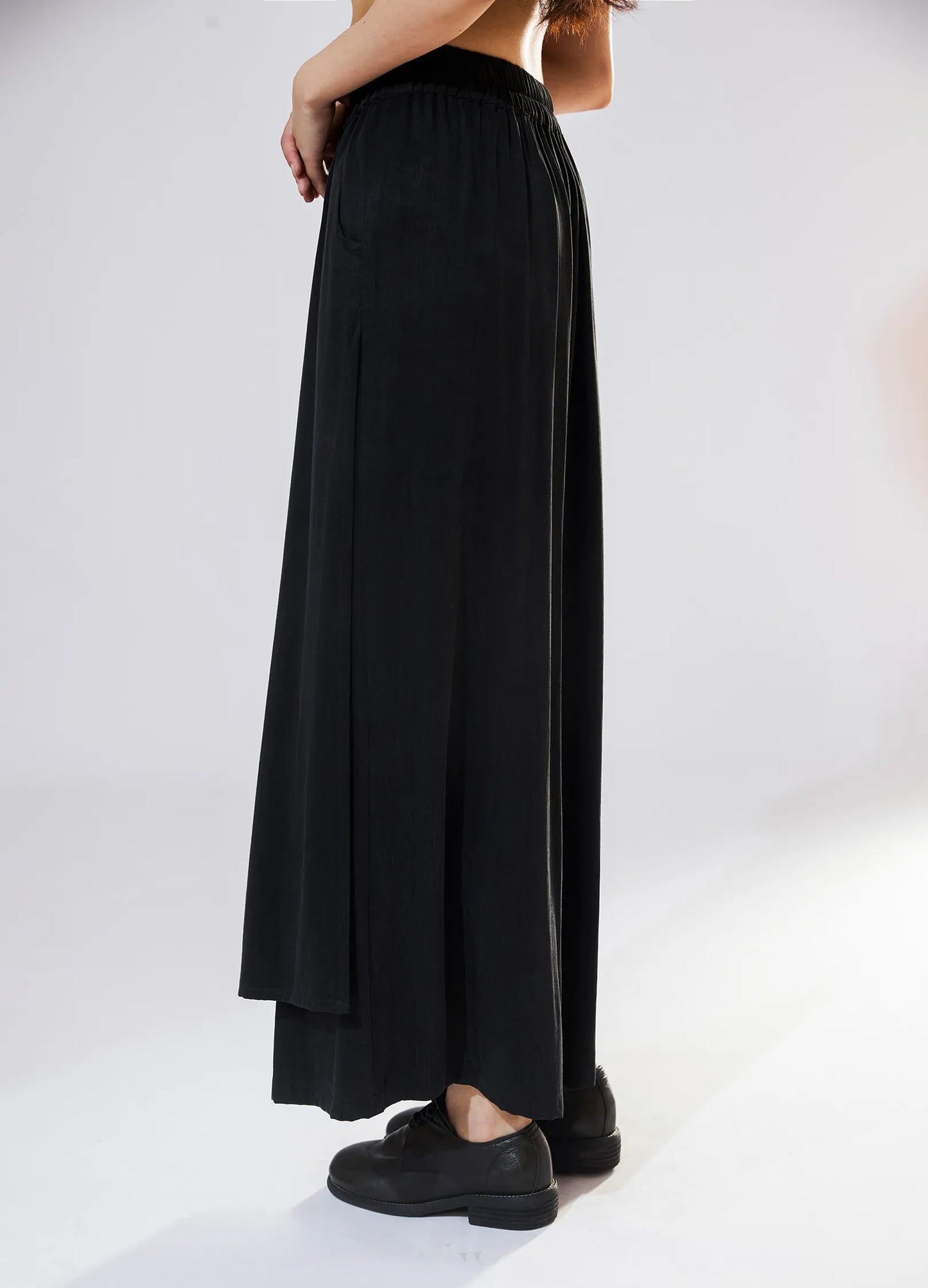 Textured Loose Trousers