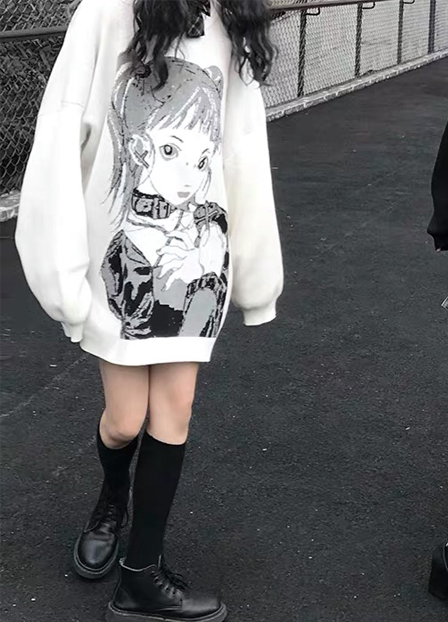 Manga Sweater