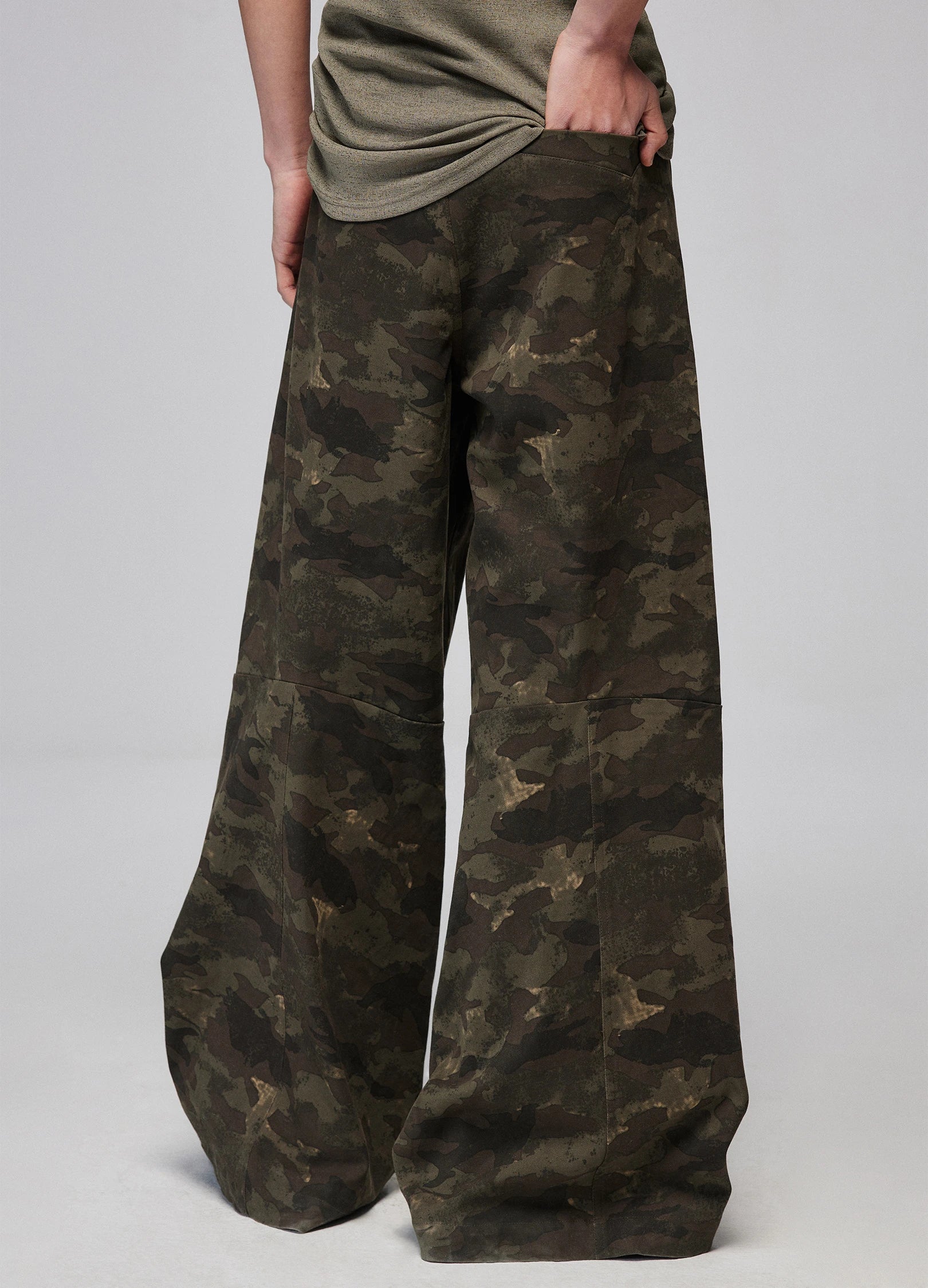 Designer camouflage pants sales
