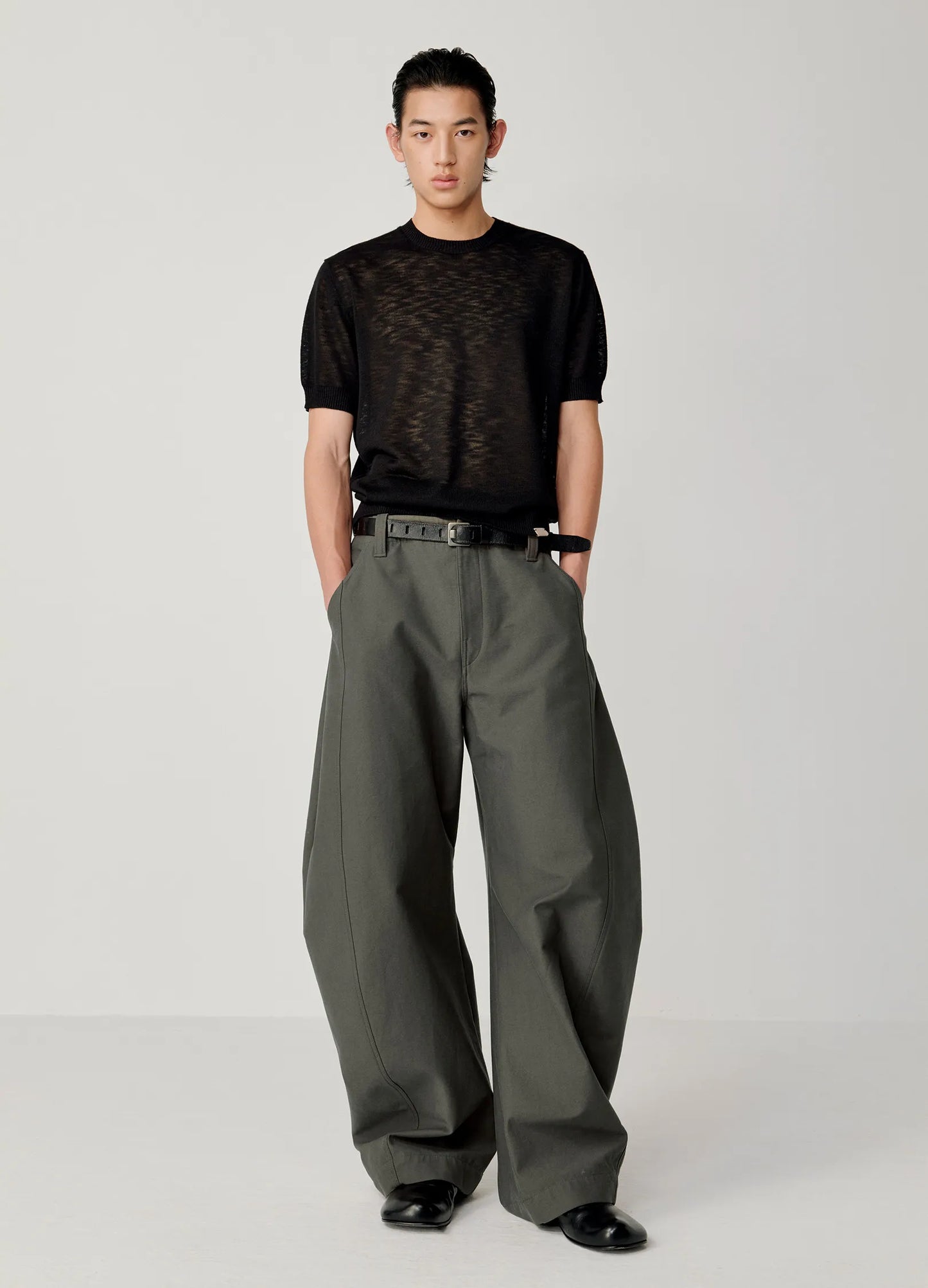 Curved Stitch Wide Trousers