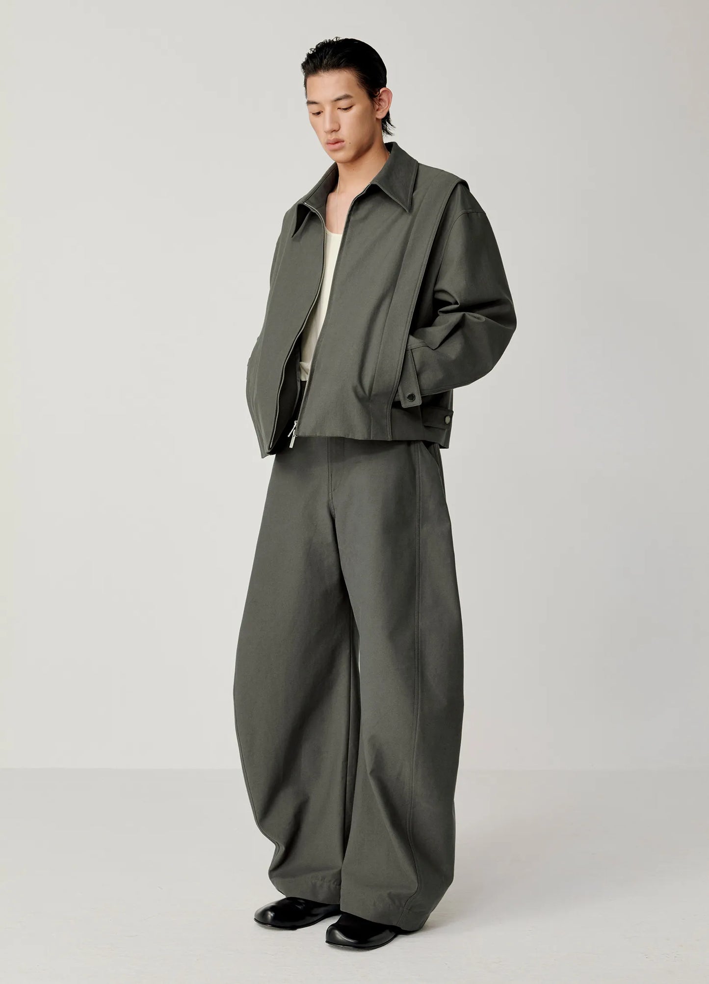 Curved Stitch Wide Trousers