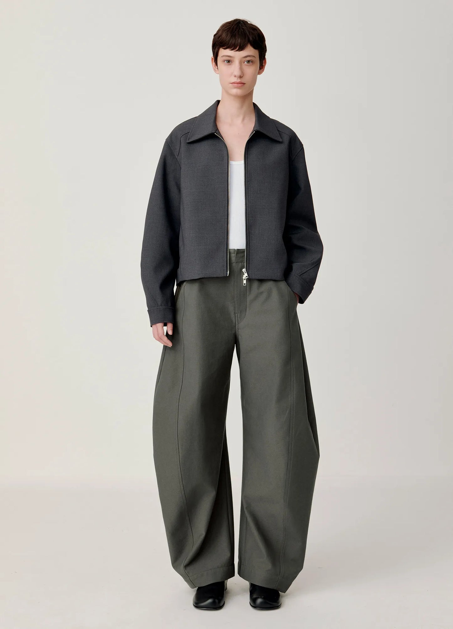 Curved Stitch Wide Trousers