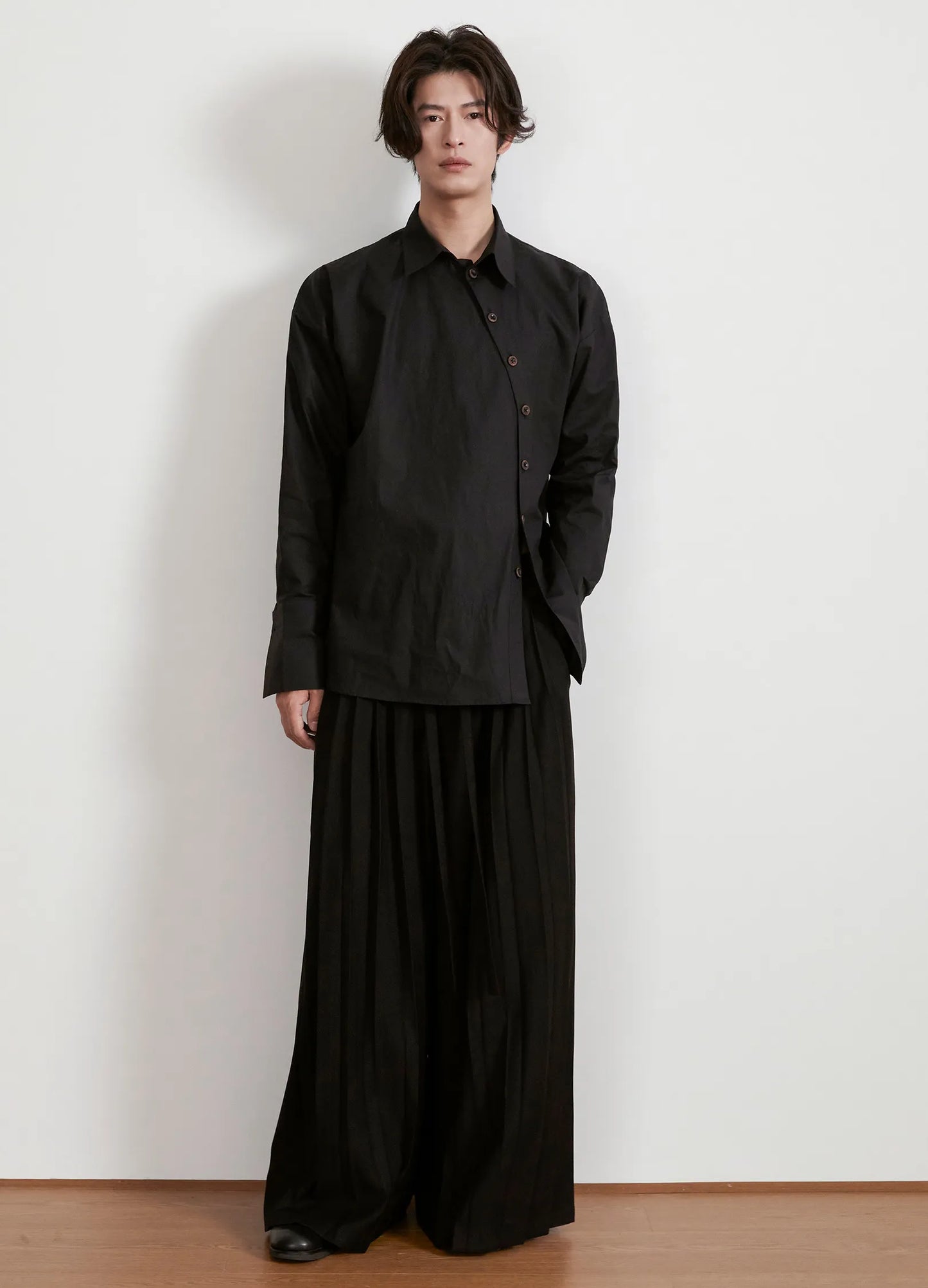 Curved Dress Shirt