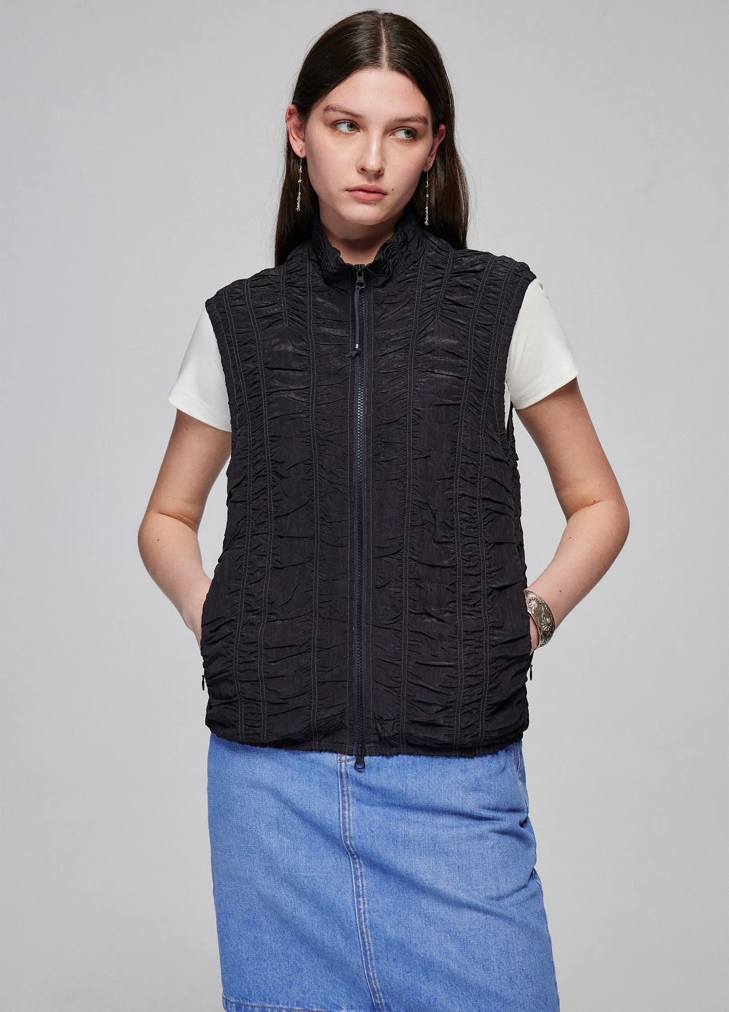 Groove Fitted Vest