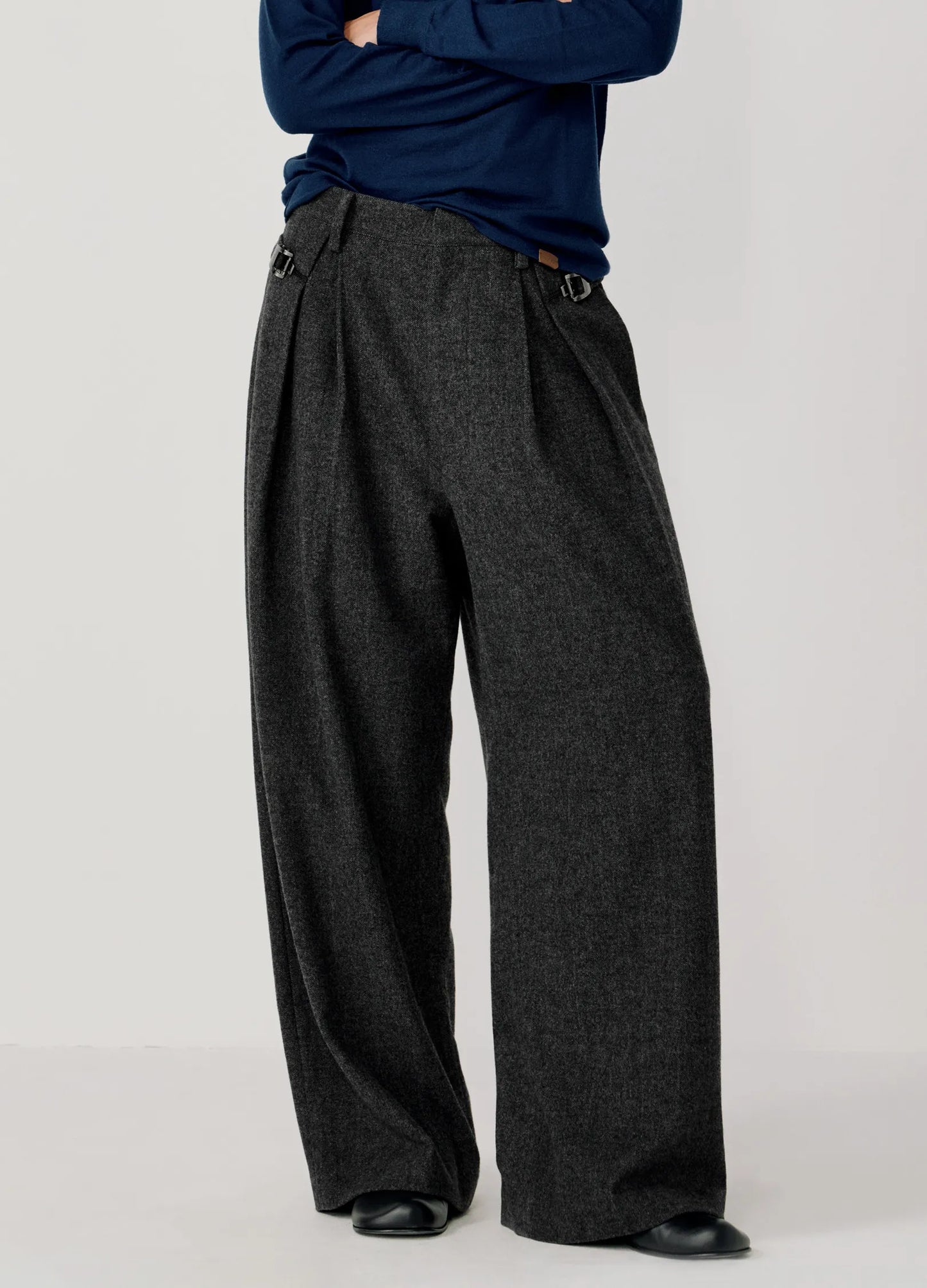 Pleated Knit Trousers