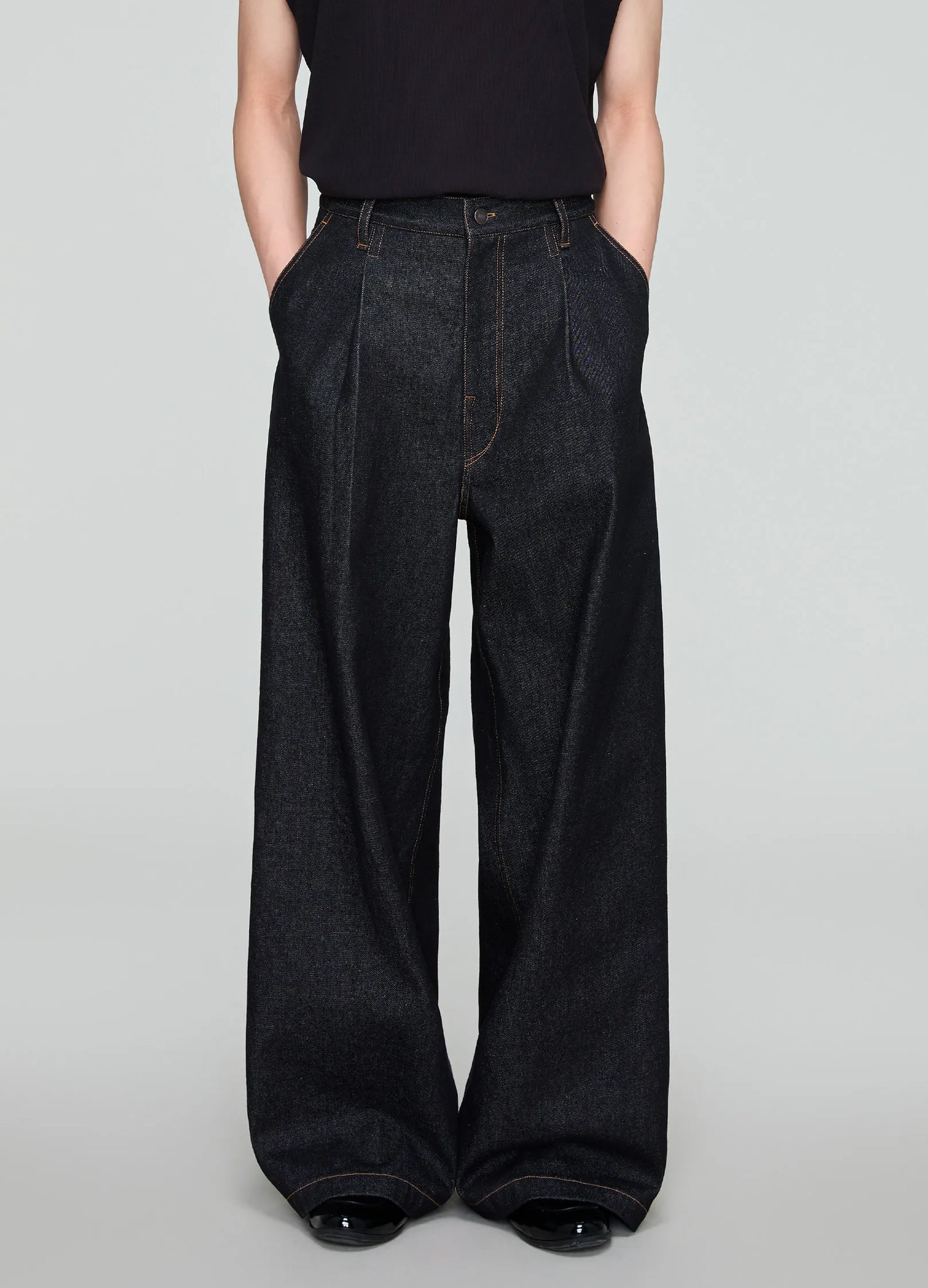 Pleated Wide Denims