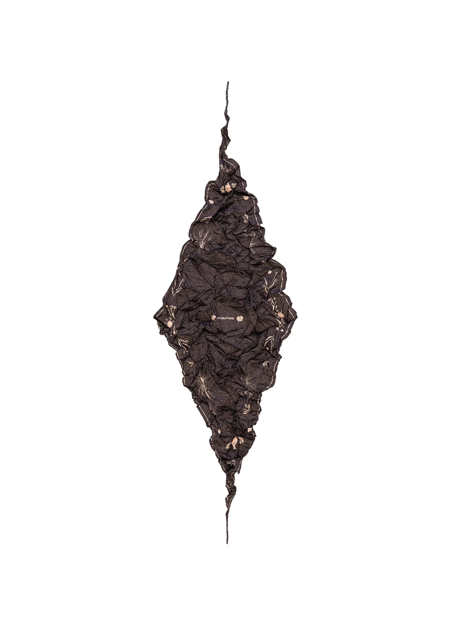 Pointed Ruffle Scarf