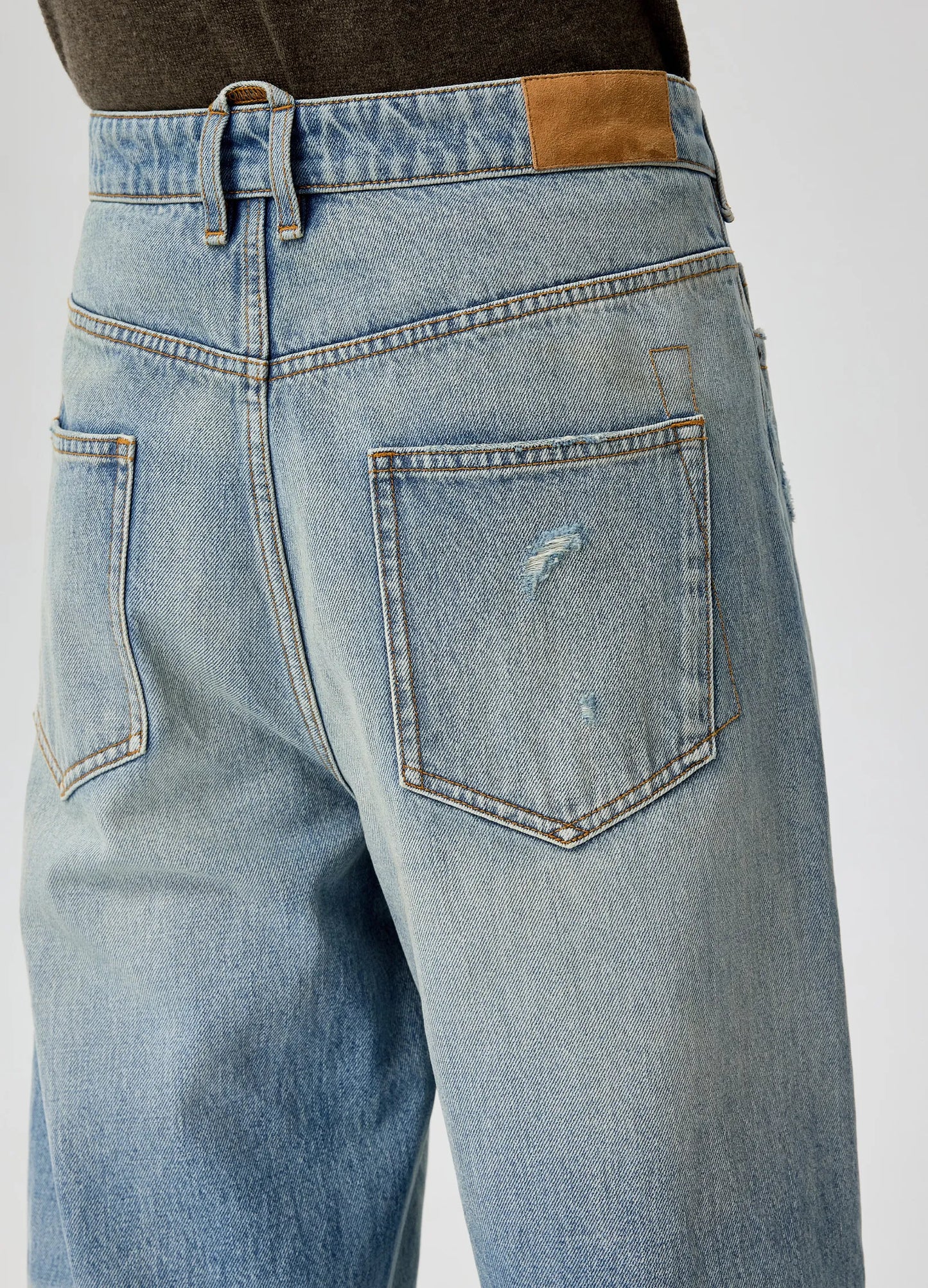 Wide Distressed Nomad Denims