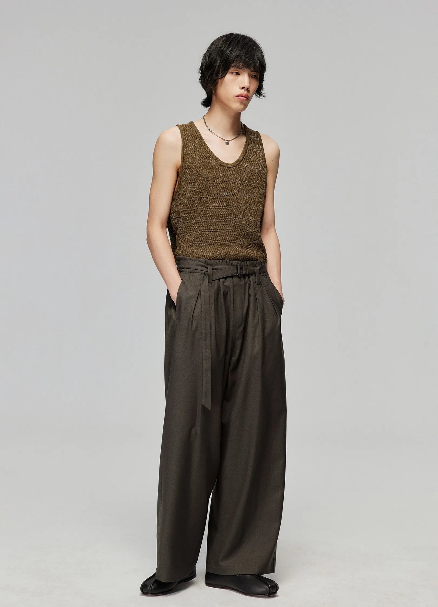 Wide Pleated Stretch Trousers